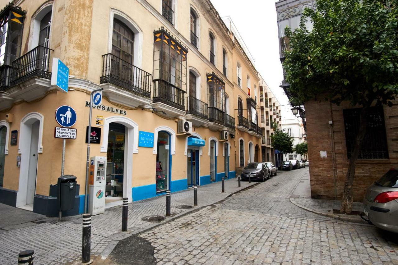 Monsalves Courtyard By Valcambre Apartment Seville Exterior photo